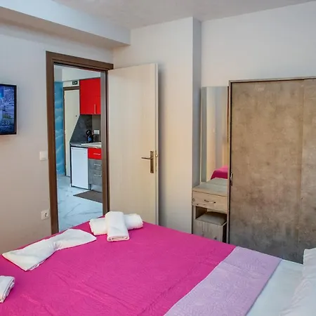 Rent House Anemos * Nea Iraklitsa