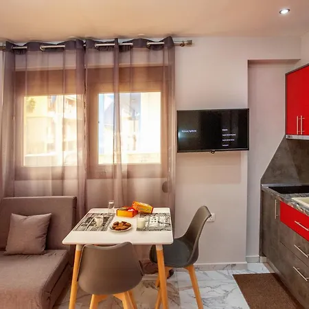 Rent House Anemos 아파트